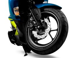 New YAMAHA AEROX 155 สกินใหม่...สุดเร้าใจ ยามาฮ่า แอร็อกซ์ 155 ใหม่ ที่สุด...แห่งสปอร์ตออโตเมติกระดับ MVP
