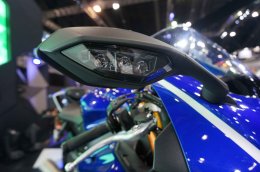 Yamaha YZF-R6  Refine Redesign Remarkable รูปลักษณ์ใหม่ โดดเด่นในอัตลักษณ์ของ R series