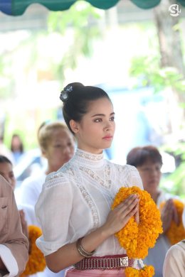 "ญาญ่า" ควบบทแฝดสองบุคลิก ประกบ "เจมส์ มาร์" บวงสรวง "กลิ่นกาสะลอง"