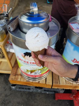 Dayicecream #0009 ขายแฟรนไชส์ให้คุณแตง คุณหมู สาขาปั้ม ปตท.ดอนตูม จ.นครปฐม ^ ^