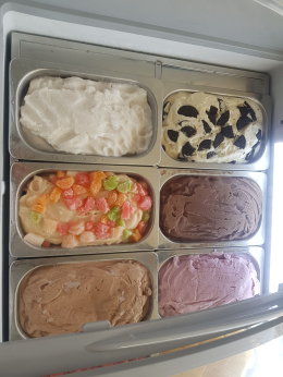 Dayicecream #0017 สาขาที่11-12 ปั้ม ปตท.ฐานทัพเรือ สัตหีบ กับ ที่สาขาสโมสรทหารเรือ พันธุ์ ทร.กล.