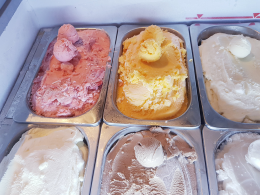 Dayicecream #0031 สาขาที่20 ร้านsushi zumo ม.กรุงเทพ 