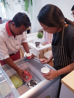 Dayicecream #0033 สาขาที่22 ร้าน Mr.Nop ( ครูนพติวเตอร์ ) ลาดกระบัง 13/8
