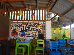 Dayicecream #0050 สาขา เกาะสีชัง ร้านริมสนาม พี่นัน