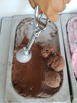 Dayicecream #0060 สาขา พระราชนิเวศน์มฤคทายวัน อ.ชะอำ ,จังหวัดเพชรบุรี