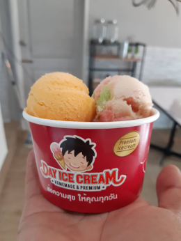 Dayicecream #0063 สาขา ร้าน ดีว่าร์ Cafe ร้านอยู่ตรงข้ามกับไปรษณีย์ อรัญประเทศ