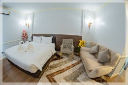 Jr. Suite Room (Double bed)