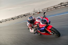 Full Review Honda CBR 1000 RR-R 2020 By OVERRIDE