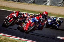 ฮอนด้ายกทัพนักแข่ง Honda CBR-Series ล่าแชมป์ Suzuka 8 Hours 2025  ฮอนด้า เรซ ทู เดอะ แชมเปี้ยน ส่ง ชิพ-นครินทร์ ร่วมศึกในตำนาน ครั้งที่ 46 ประเทศญี่ปุ่น
