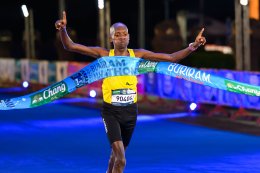 ยามาฮ่าร่วมฉลอง 10 ปี บุรีรัมย์มาราธอน จัดเต็มความยิ่งใหญ่ ร่วมปล่อยขบวนนักวิ่งไนท์รันระดับโลก