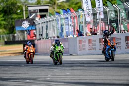ระเบิดศึกนักบิดอาชีวะ ! YAMAHA Moto Challenge Season 11 สนามแรกสุดเดือด ดอนบอสโกสุราษฎร์ คว้าชัยเปิดฤดูกาล หลังดราม่าตัดสินโค้งสุดท้าย