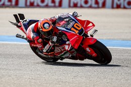 มารินี ประเดิมคว้าท็อปเท็น โมโตจีพี สนามแรก ไทยแลนด์ กรังด์ปรีซ์ พราทาม่า ร้อนแรงเฉียดโพเดียม โมโตทรี