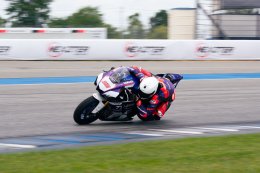 บิดกระหึ่ม! NEXZTER BRIC Superbike เปิดฉาก พรี-ซีซั่นแฟนๆเตรียมพบ โอม ภวัต-เซียนหรั่ง ร่วมสร้างปรากฎการณ์มอเตอร์สปอร์ตไทย