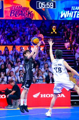 รถจักรยานยนต์ฮอนด้า ร่วมระเบิดความมันศึก 3FIGHT3 BASKET BOY Season 2 พร้อมมอบ New Honda SCOOPY ให้แก่ Top Fan Voted U23 Player