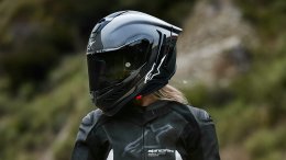 ครั้งแรกในเอเชีย! Alpinestars เปิดตัวหมวกกันน็อคทางเรียบ Supertech R10 อย่างเป็นทางการในประเทศไทย ด้วยเทคโนโลยีที่ดีที่สุดจากสนามแข่ง MotoGP
