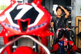 บิดกระหึ่ม! NEXZTER BRIC Superbike เปิดฉาก พรี-ซีซั่นแฟนๆเตรียมพบ โอม ภวัต-เซียนหรั่ง ร่วมสร้างปรากฎการณ์มอเตอร์สปอร์ตไทย