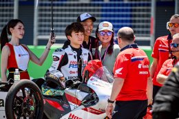 มารินี ประเดิมคว้าท็อปเท็น โมโตจีพี สนามแรก ไทยแลนด์ กรังด์ปรีซ์ พราทาม่า ร้อนแรงเฉียดโพเดียม โมโตทรี