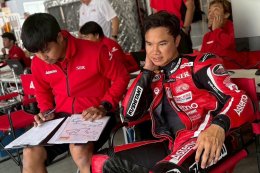 ชิพ-นครินทร์ ระเบิดผลงาน บิด Honda CBR1000RR-R คว้าโพเดียม ST1000 ดาวรุ่งไทย คว้าท็อป 4 J-GP3 ศึกออลเจแปน ที่ ซูโก้ ประเทศญี่ปุ่น