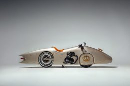 "Royal Enfield Custom World: ส่องรถคัสตอมสุดเท่ 4 คัน ไฮไลท์เท่ๆ จากงาน Wheels & Waves 2025!"