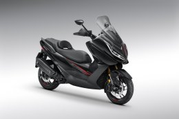 เขย่าคลาส! New ZONTES 368E ETC ใหม่ เปิดราคา 163,800 บาท สกู๊ตเตอร์ Sport Luxury เครื่องใหม่ 368cc,คันเร่งไฟฟ้า, Cruise Control, กล้องหน้า-หลัง, โช้กUSD ฟีเจอร์แน่นเกินราคา!