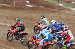 "ฮอนด้า" กวาดหัวแถวทางฝุ่น แซงค์-กฤษฎา บิด CRF450R คว้าชัยชนะ รุ่นท็อป Premier MX-1 ศึกโมโตครอสชิงแชมป์ประเทศไทย สนามที่ 6-7 จ.เลย