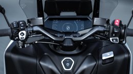 New YAMAHA TMAX 2025 พรีเมี่ยมบิ๊กสกู๊ตเตอร์โฉมใหม่ ยกระดับความหรูหรา พร้อมเทคโนโลยีล้ำสมัย ครบครันที่สุดเท่าที่เคยมีมา!!