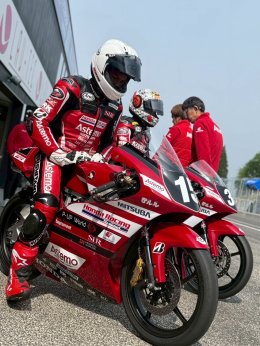 ฮอนด้า เรซซิ่ง ไทยแลนด์ ยกทัพบุกออลเจแปน 2025  ชิพ-นครินทร์ บิด CBR1000RR-R รุ่นใหญ่ ST1000 พร้อมดาวรุ่งไทย ประเดิมรุ่น J-GP3 สนามแรก