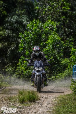 Press Test Moto Guzzi V85TT  -The Spirit of Exploration -