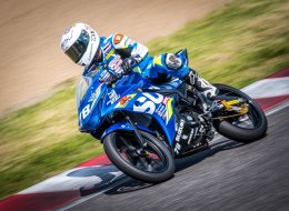 “เค้ก” ควบ GSX-R150 กวาดแชมป์หมดจด... ที่ Suzuka ทั้ง 2 เรซ!!! 