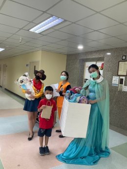 โรงพยาบาลเมืองนารายณ์จัดกิจกรรมวันเด็กเล็กๆ มอบความสุขให้น้องๆ