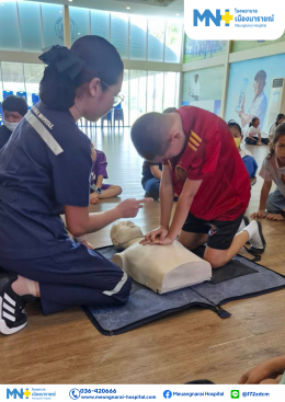 กิจกรรมการปฐมพยาบาลเบื้องต้นและ CPRให้กับ นักเรียน summer course โรงเรียนธงชัยใจดีไตรวิเทศศึกษา 