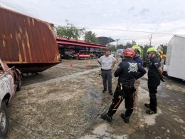 ประมวลภาพบันทึกเรื่องราว หลักสูตร การกู้ภัยกรณีเกิดอุบัติเหตุยานพาหนะขนาดใหญ่ 