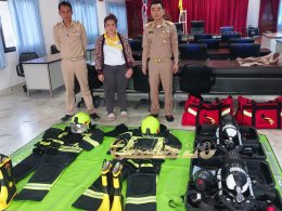 ผลงานส่งมอบ ชุดดับเพลิงภายในอาคารครบชุด (Fire Suit Set)  พร้อมชุดเครื่องช่วยหายใจแบบสะพายหลัง (SCBA) มาตรฐาน EN