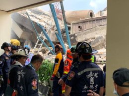 ภาพ Heavy Rescue Thailand  การเข้าสนับสนุน On Scene Building Collapse