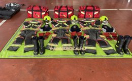 ผลงานการส่งมอบ ชุดดับเพลิงภายในอาคารครบชุด (Fire Suit Set)  มาตรฐาน EN