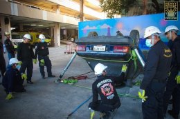 บรรยากาศการฝึกกู้ภัย Vehicle Rescue & Extrication ในโครงการ  อบรมพัฒนาบุคลากรด้านการป้องกันเเละบรรเทาสาธารณภัย วันที่ 19 มกราคม ปี 2566