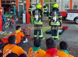 ผลงานของเราส่งมอบชุดดับเพลิงTEXPORT