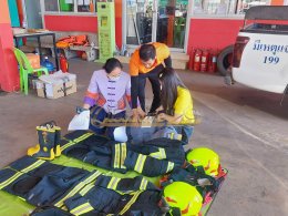 ผลงานของเราส่งมอบชุดดับเพลิงTEXPORT