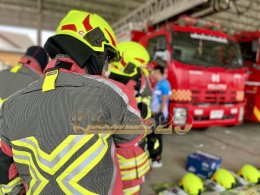 ผลงานการส่งมอบชุดดับเพลิงครบชุด จำนวน 15 ชุด