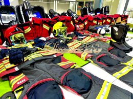 ผลงานการส่งมอบวันนี้ ชุดดับเพลิงครบชุดพร้อมอุปกรณ์ดับเพลิงอื่นๆ