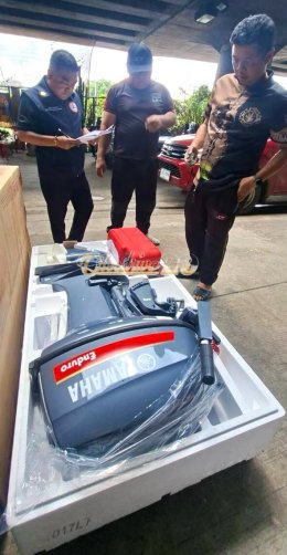 ผลงานการส่งมอบของบริษัท Qtecdrive29 เครื่องยนต์ติดท้ายเรือ ยี่ห้อ YAMAHA รุ่น 40 แรงม้า 2 จังหวะ พร้อมหางและอุปกรณ์ประจำเครื่อง 