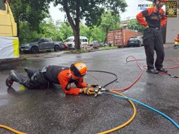 ประมวลภาพบรรยากาศงานฝึกอบรม "DNT" Disaster Navamindradhiraj Team.