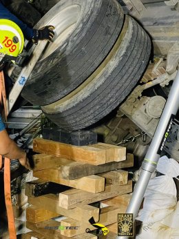 HEAVY RESCUE THAILAND ร่วมสนับสนุนอุปกรณ์กู้ภัยขนาดหนัก กับสถานีดับเพลิงและกู้ภัยลาดยาว