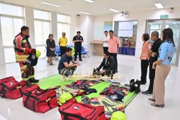 ผลงานการส่งมอบ ชุดดับเพลิงภายในอาคารครบชุด (Fire Suit Set)  มาตรฐาน EN