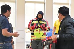 ผลงานการส่งมอบ ชุดดับเพลิงภายในอาคารครบชุด (Fire Suit Set)  มาตรฐาน EN