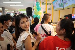 Potato Corner ฟีเว่อร์ ชาวนครสวรรค์ แห่อุดหนุนธุรกิจ “พีช-พชร” ต่อคิวซื้อเฟรนช์ฟรายส์