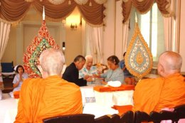 พสกนิกรสุดปีติ พระราชินี ในรัชกาลที่ 9 ทรงบำเพ็ญพระราชกุศลส่วนพระองค์