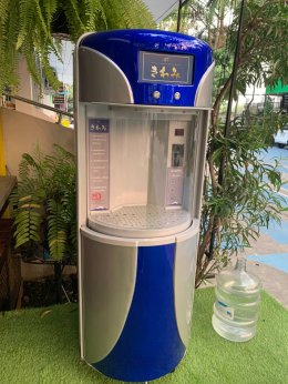 "Kiwami" Mineral Water Vending Machine Design