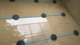 บ่อบำบัดน้ำเสีย ใช้งาน Root Blower พร้อมหัวจานจ่ายอากาศ EPDM