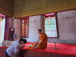 สำนักพิมพ์วิชร่วมถวายหนังสือธรรมะยามป่วยไข้